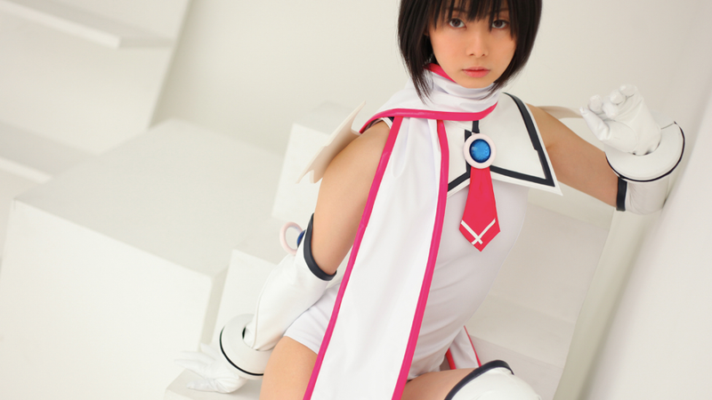 Illustration for article titled Japan's Biggest Amateur Pin-Up Brings This Adult Game To Life